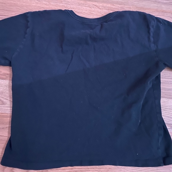 black tee - Picture 2 of 4